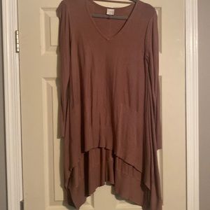 Womens mauve v-neck sweater